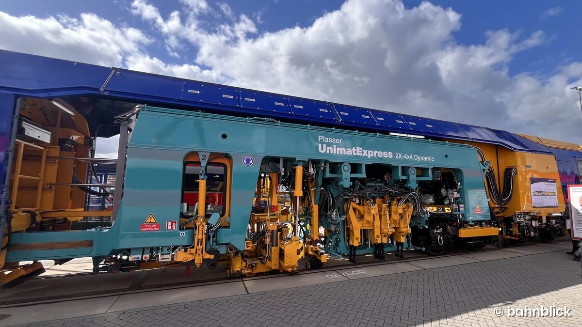 Ein UnimatExpress von Planer & Theurer